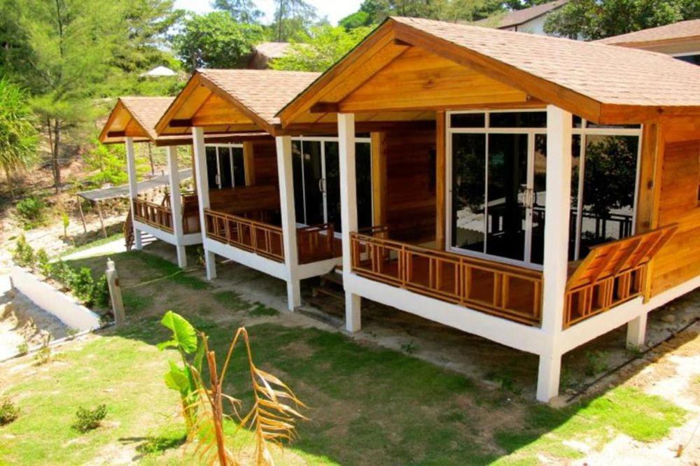 Pitiusas Beach Resort Koh Lipe Buitenkant foto