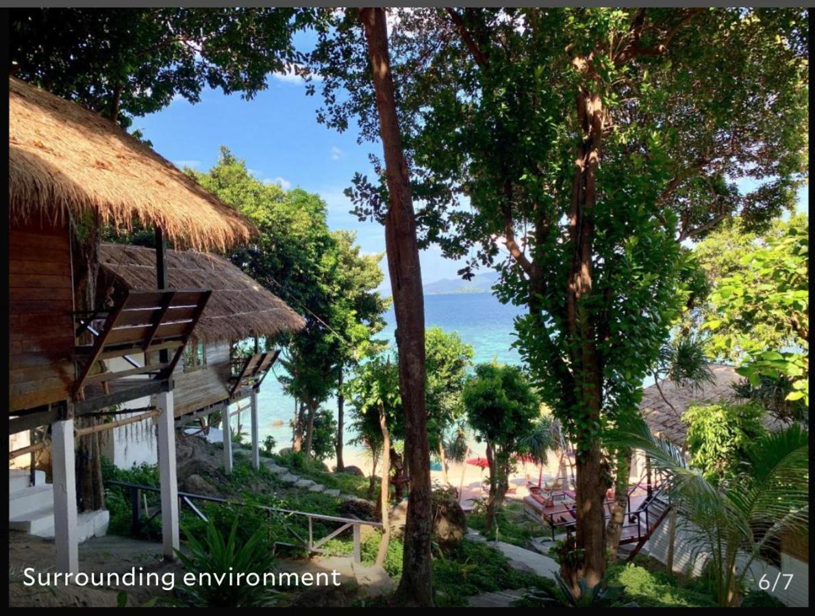 Pitiusas Beach Resort Koh Lipe Buitenkant foto